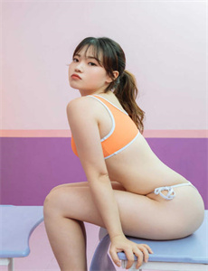 《18禁裸体美女脱内衣视频在线-214度恶龙王子1》