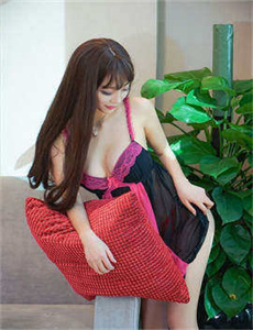 《少妇的风流性荡生活-美少女的谎言》